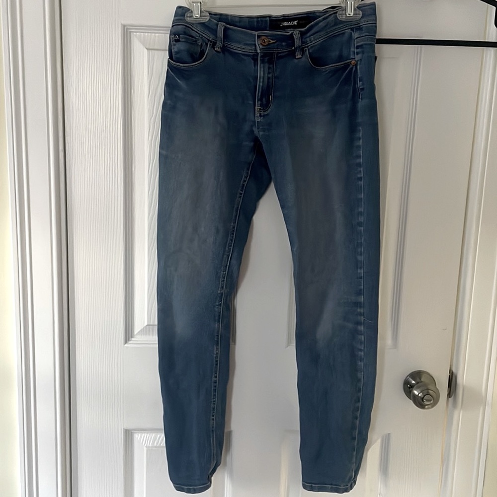 Jordache skinny blue Jean medium waist